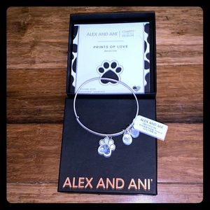 NWT Alex and Ani dog paw bracelet